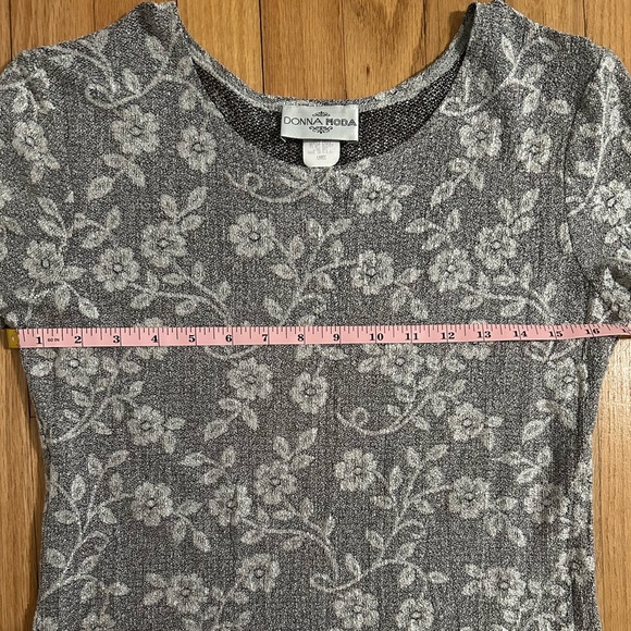Donna Moda vintage silver mesh floral top- Size Large - Picture 6 of 6